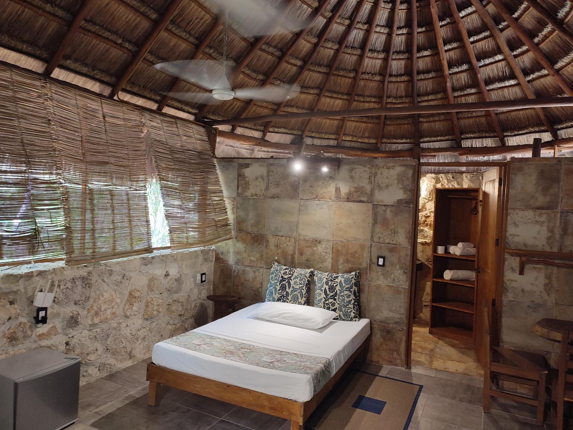 Aldea Maya-Ha Cabanas Con Cenotes Puerto Morelos Exterior photo